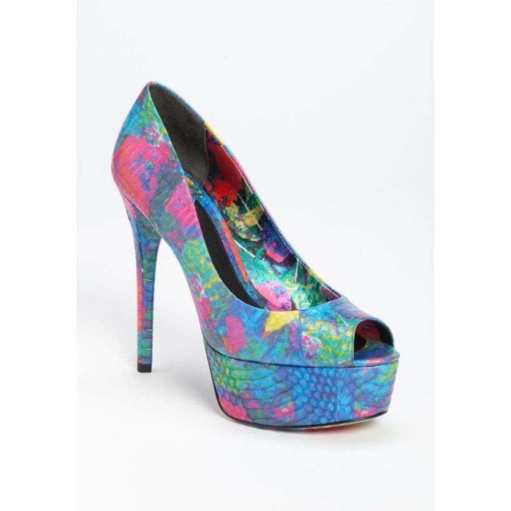 Brian Atwood B Bambola Ultra High Pumps EUC SZ 6.5